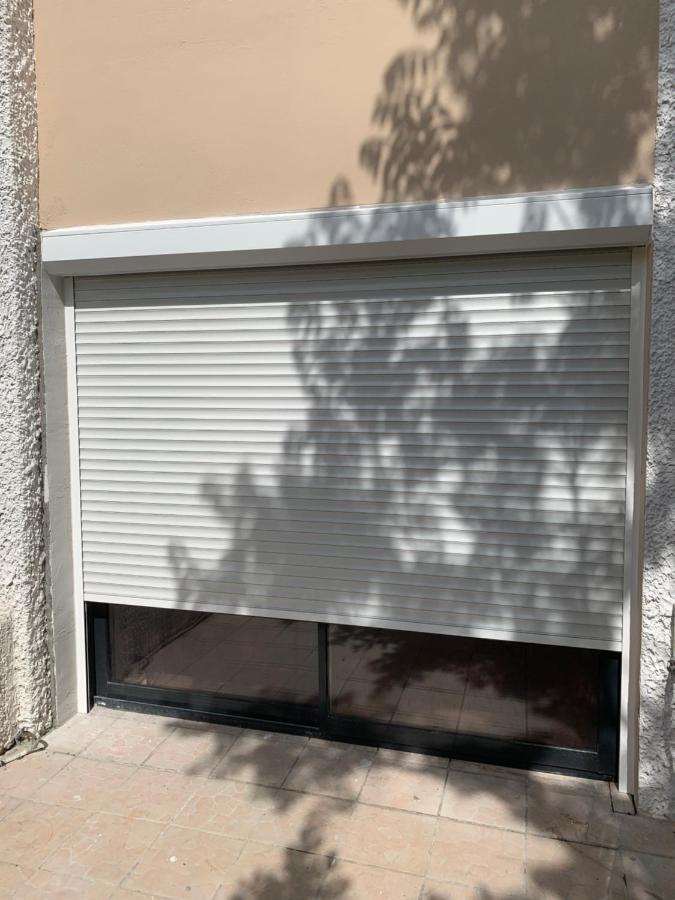 Joli Studio Tout Confort Avec Toutes Commodites Vaulx-en-Velin Dış mekan fotoğraf